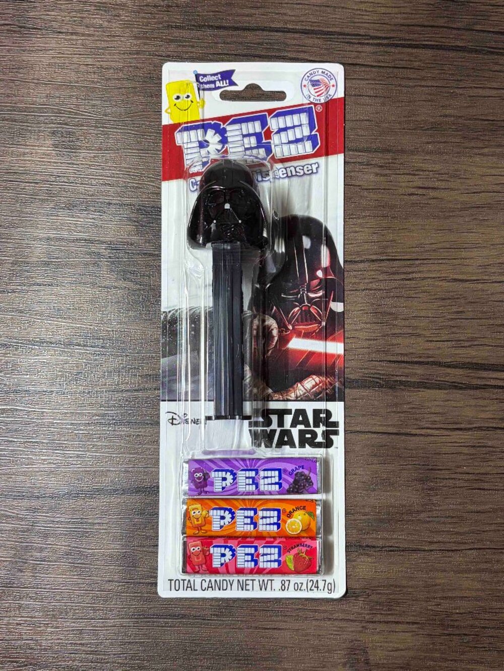 Disney Star Wars Darth Vadar PEZ candy & dispenser